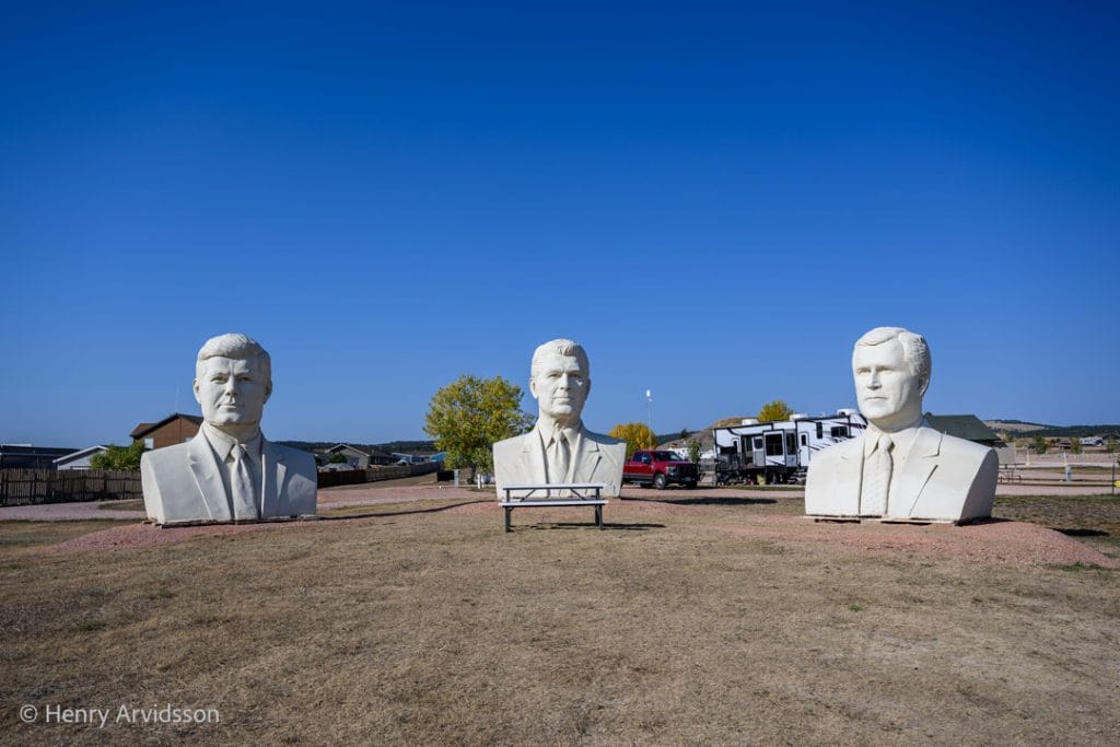 3728-001 USA SD Hermosa